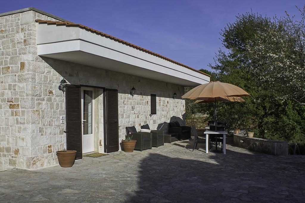 Villa Apollonia B&B Монополи Экстерьер фото